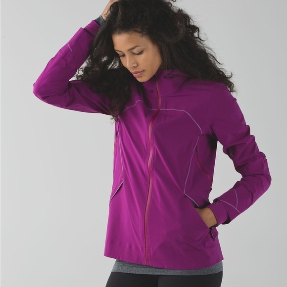Lululemon Runaway Jacket - Picture 1 of 16